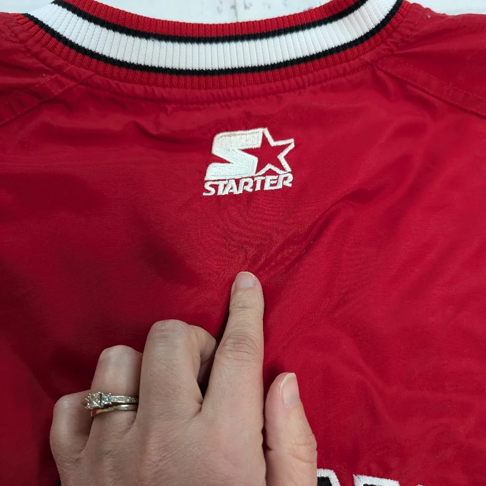 STARTER Red Lightweight Pullover Jacket - Picture 7 of 9